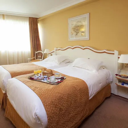 מלון Western Riviera 4*
