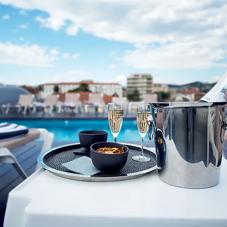 Western Riviera 4* Κάννες